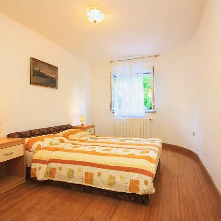 Apartmán Lara *