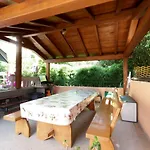 Lara Apartmán Pula